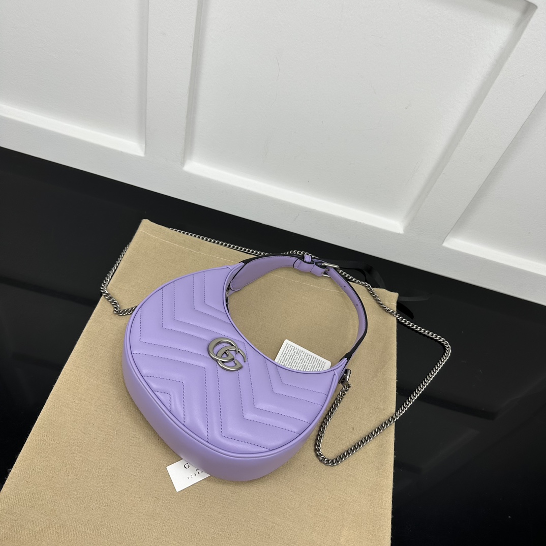 Gucci Hobo Bags